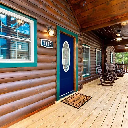 Smoky Mountain Reign Villa